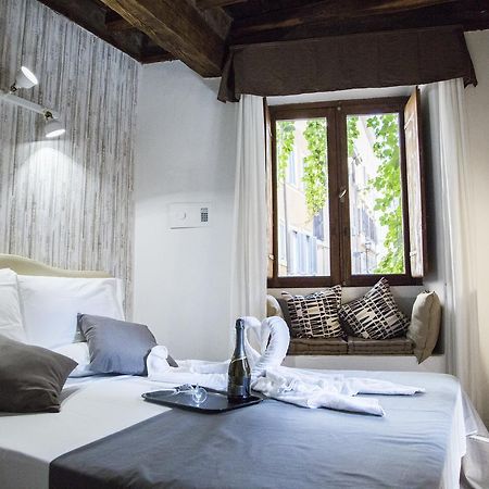 Do-Do Navona Suites Roma Exterior foto